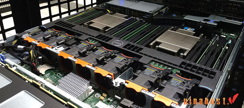 hardware server